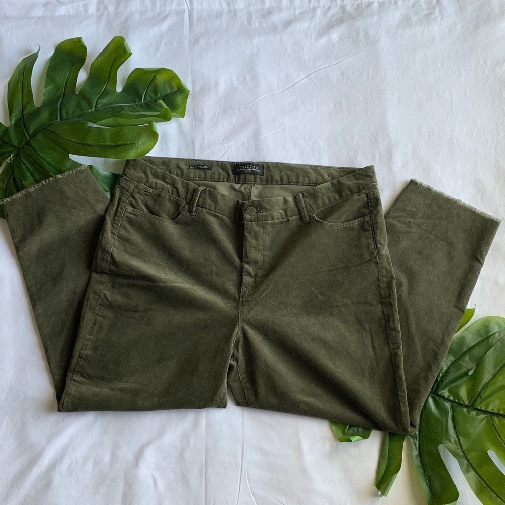 Talbots Army Green  Frayed Hem Cordouroys